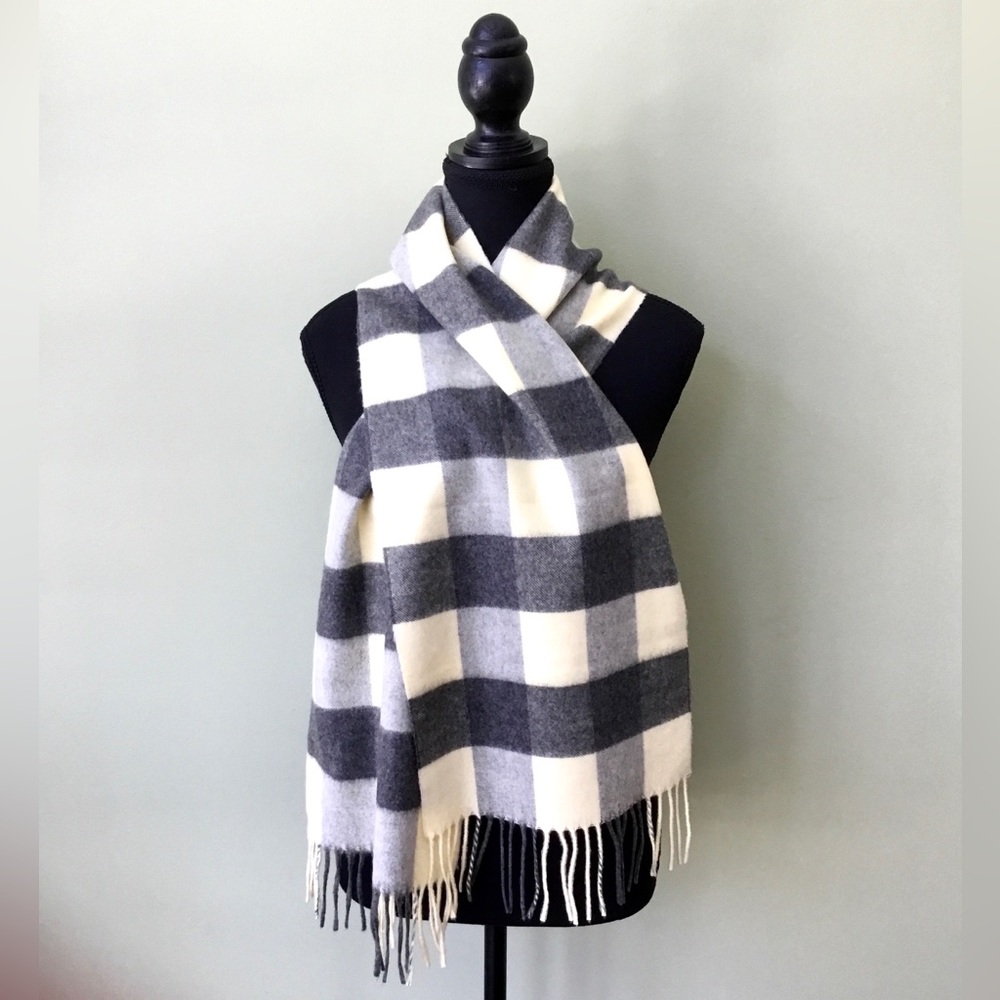 Alessandro Di Como NWOT Vintage Check Fringed Yellow Grey Scarf